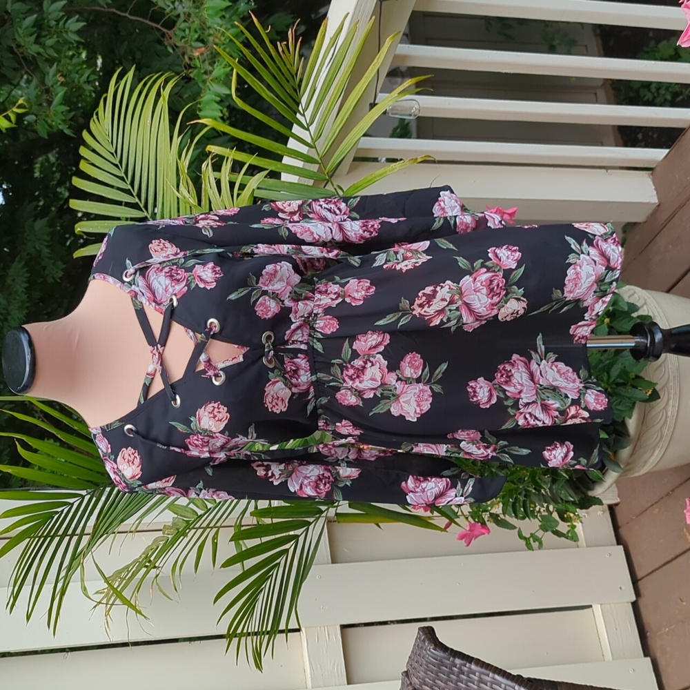 Live 4 Truth Dress NWT